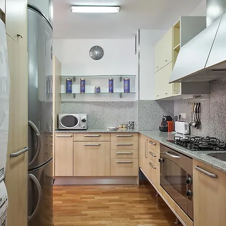 Canela Homes Universitat * 巴塞罗那