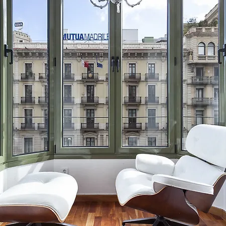 Canela Homes Universitat Apartment